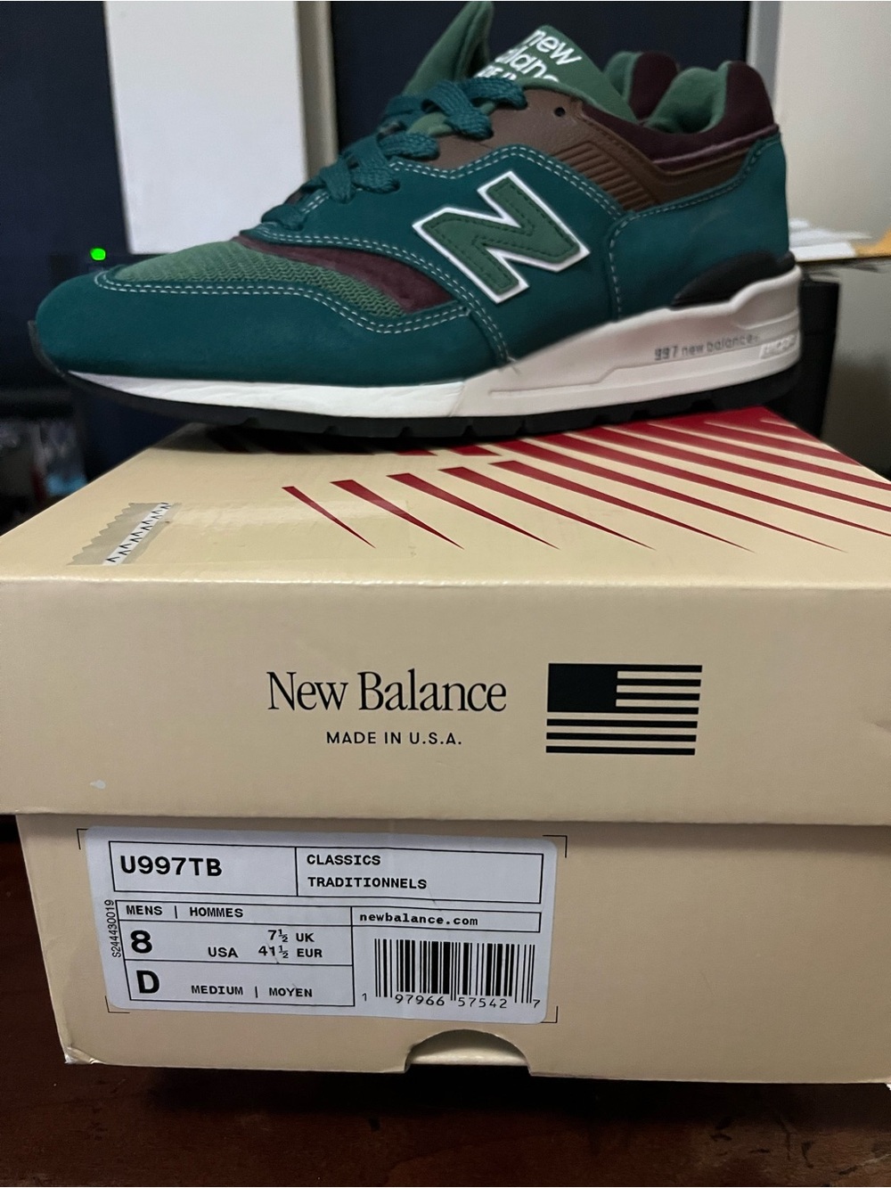 New balance 997 men size 8 U997TB green - Picture 9 of 11